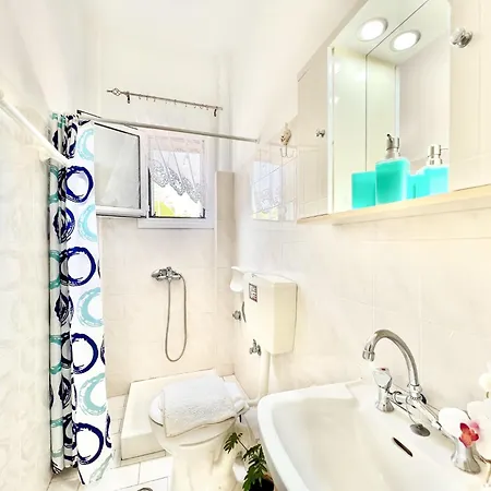 Dafni With Private Pool By Dadovillas *