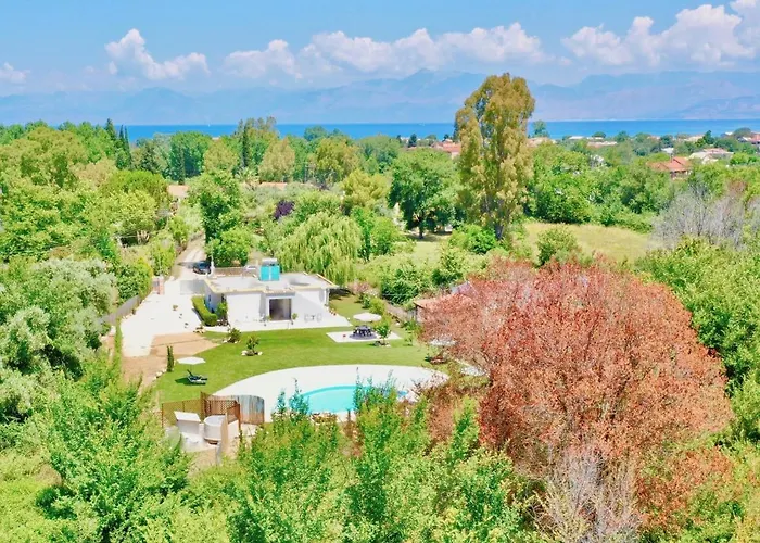Dafni With Private Pool By Dadovillas Villa