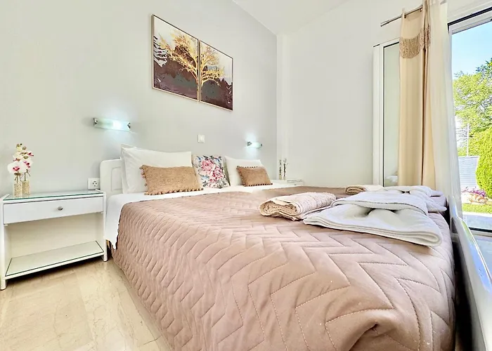 Dafni With Private Pool By Dadovillas Roda (Corfu)