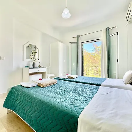 Dafni With Private Pool By Dadovillas