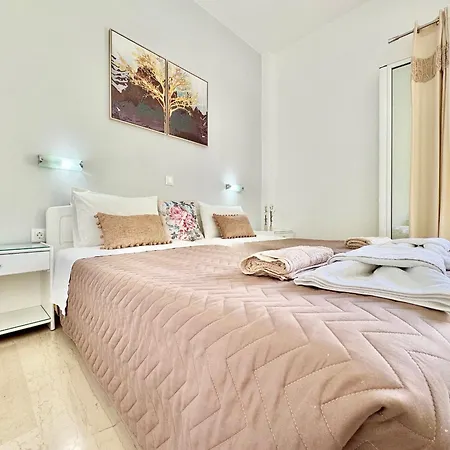 Dafni With Private Pool By Dadovillas 罗达